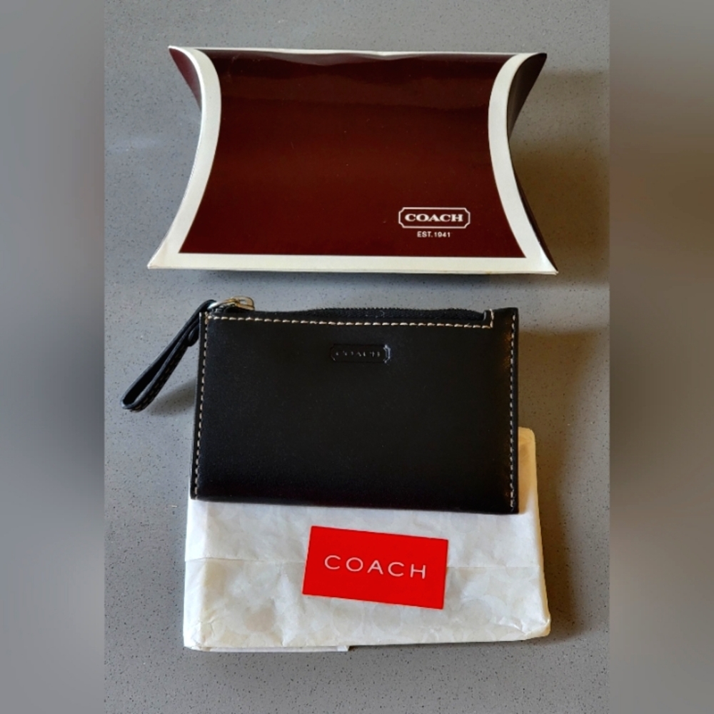 Vintage Coach Black Leather Card & Coin Wallet